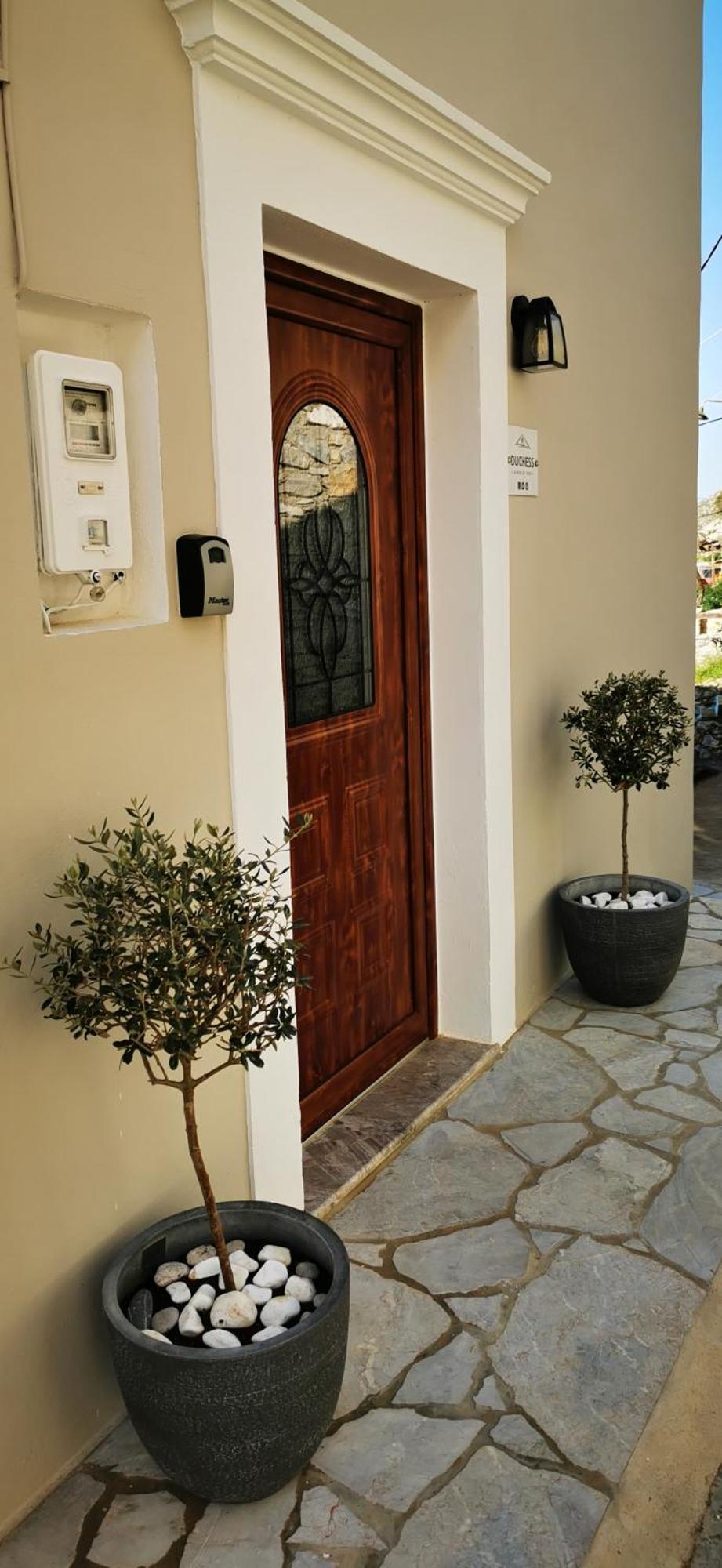 Duchess Harbour View Simi Exterior foto